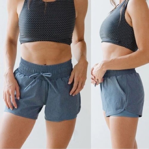 Albion Lunge Shorts in Chambray Size Small - Picture 2 of 6